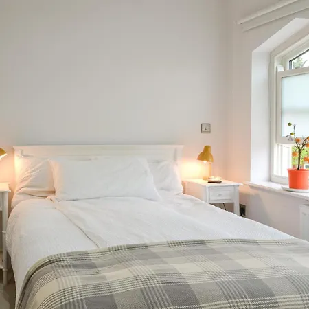 Ouse Retreat -free Parking York