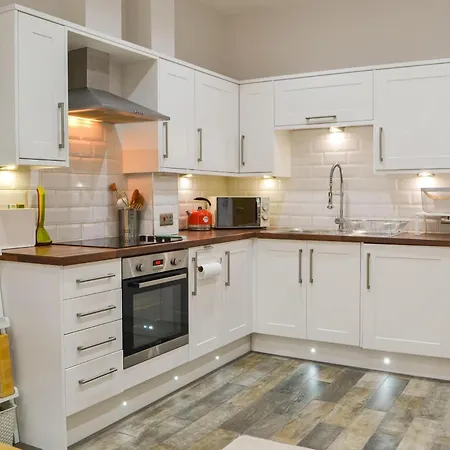 Ouse Retreat -free Parking *